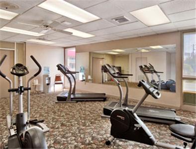 Hotel Ramada Ltd. Conference Center Tifton Servizi foto